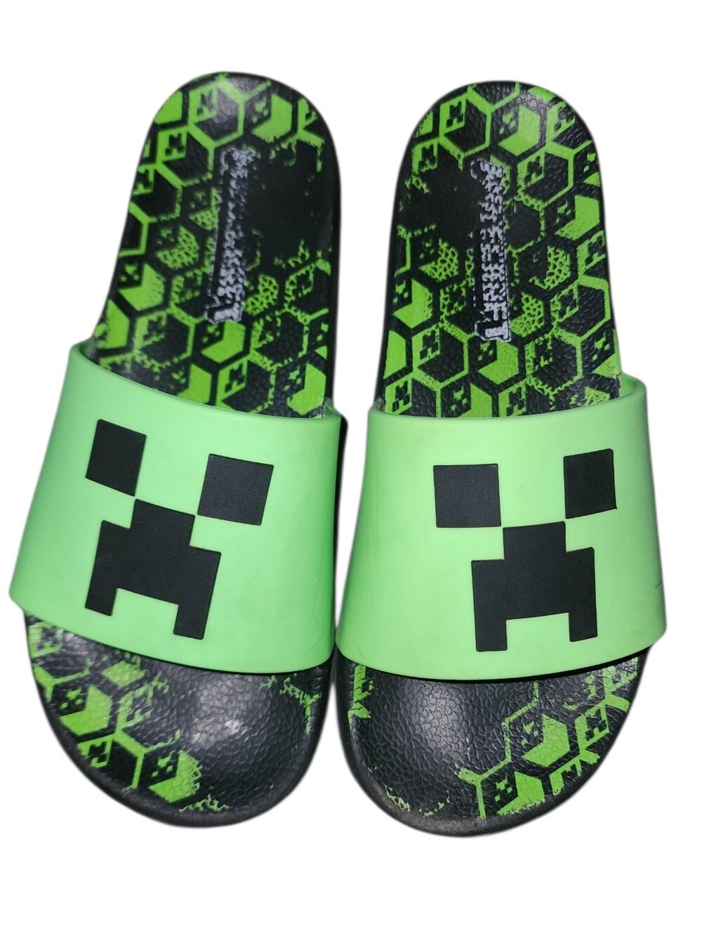 ⚒️Boys Size 4/5 Minecraft Slides⚒️